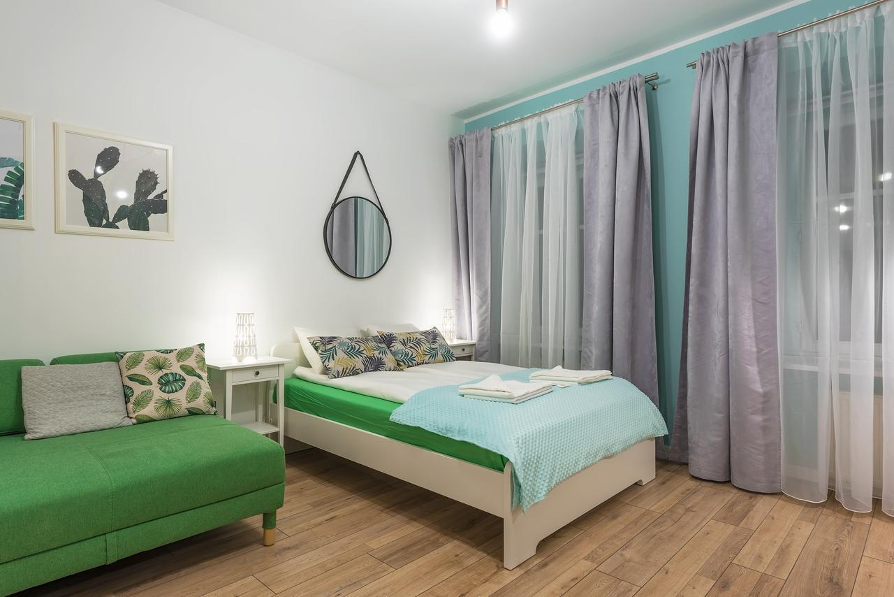 Around Market Square Apartments Krakow Luaran gambar