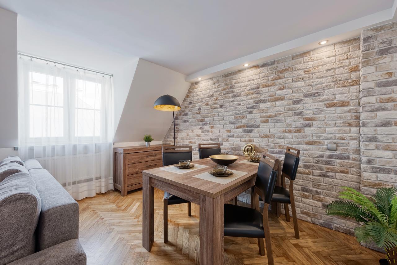 Around Market Square Apartments Krakow Luaran gambar