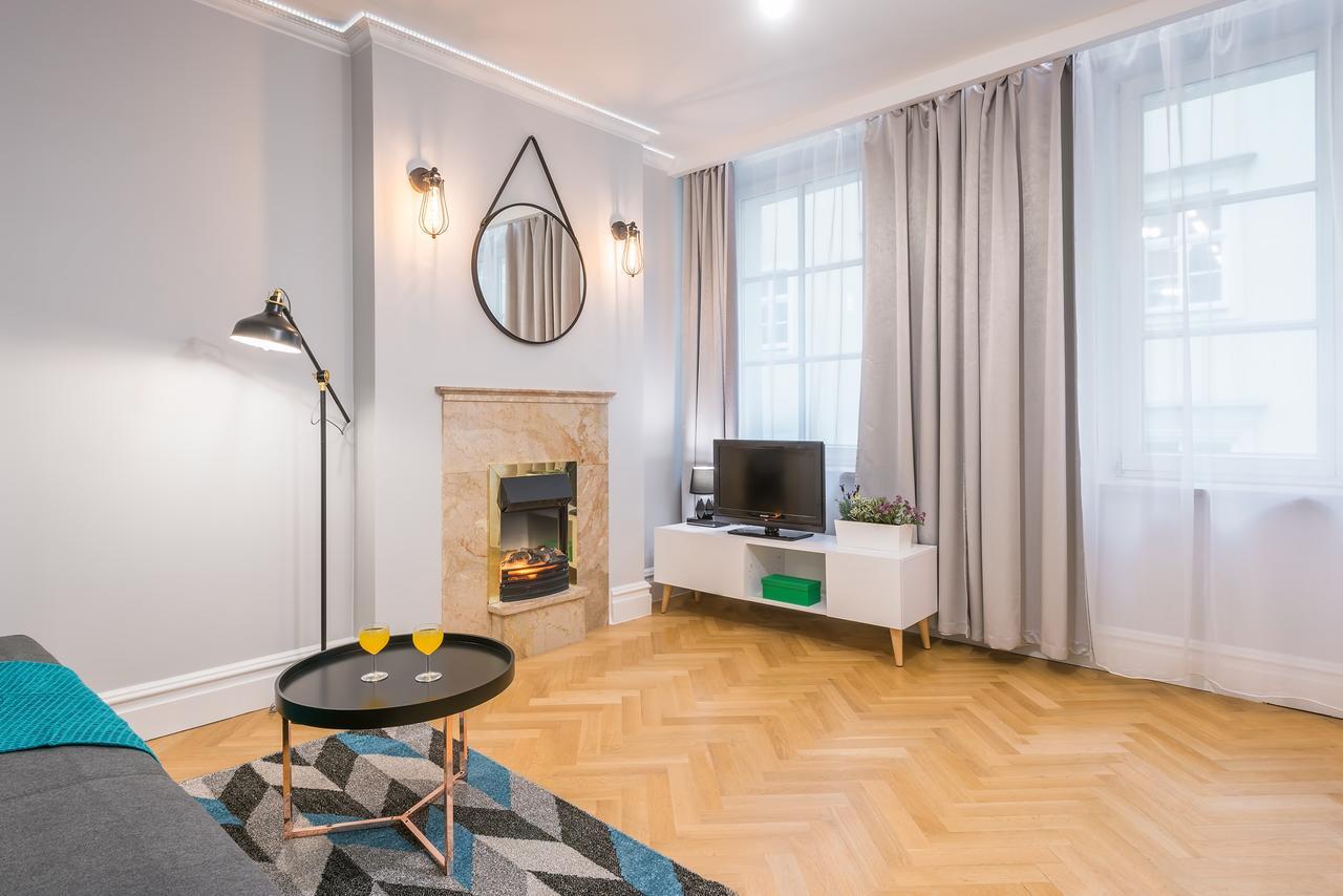 Around Market Square Apartments Krakow Luaran gambar