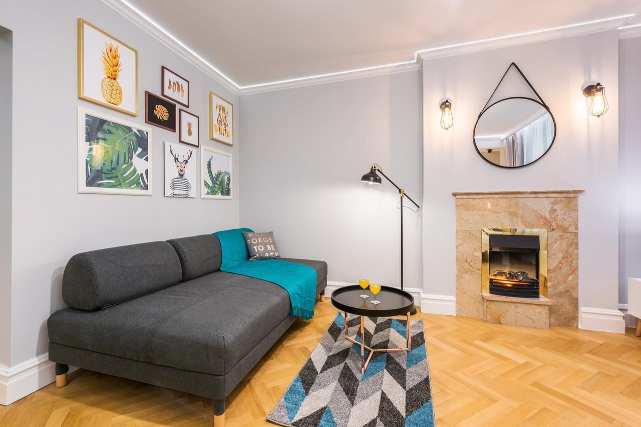 Around Market Square Apartments Krakow Luaran gambar
