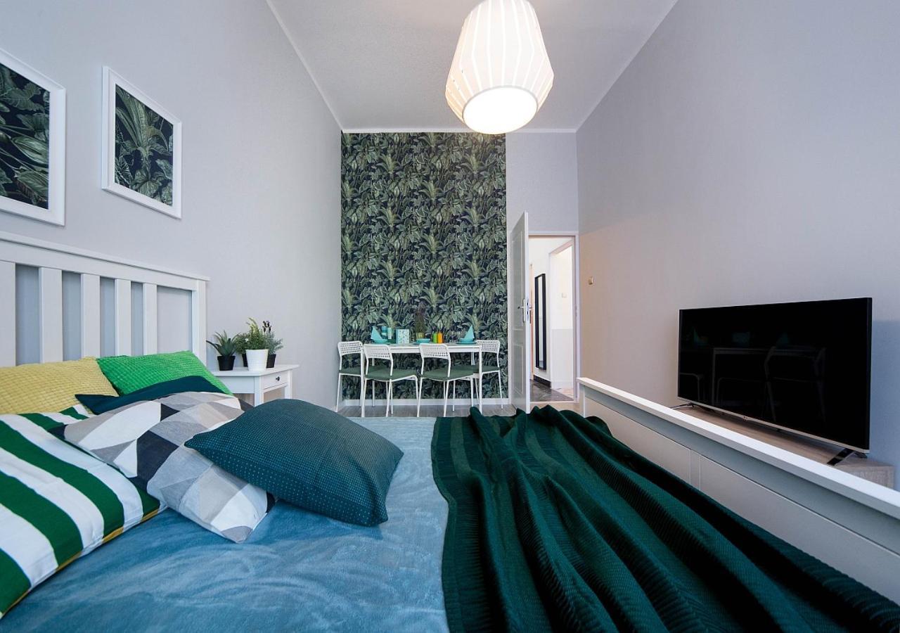 Around Market Square Apartments Krakow Luaran gambar