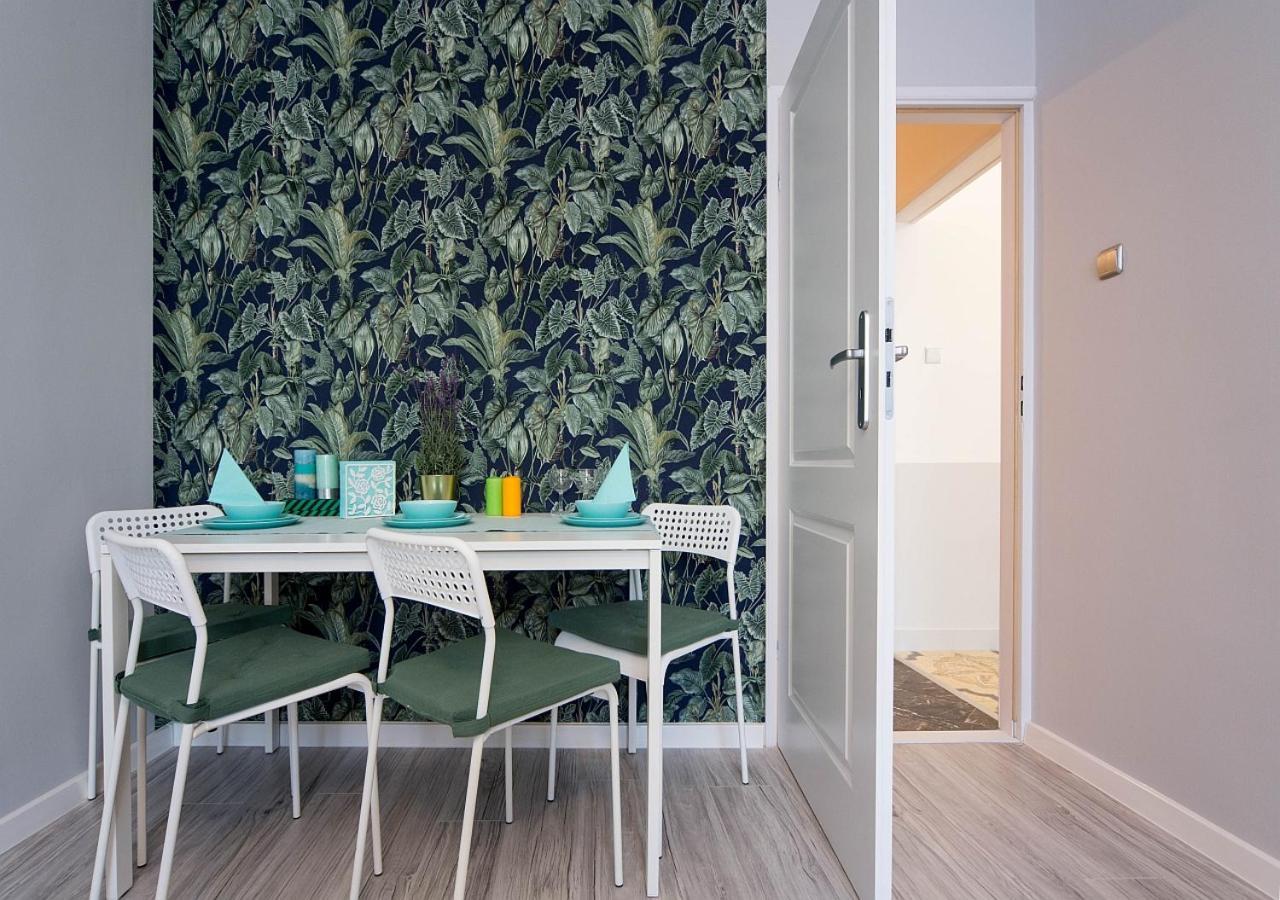 Around Market Square Apartments Krakow Luaran gambar