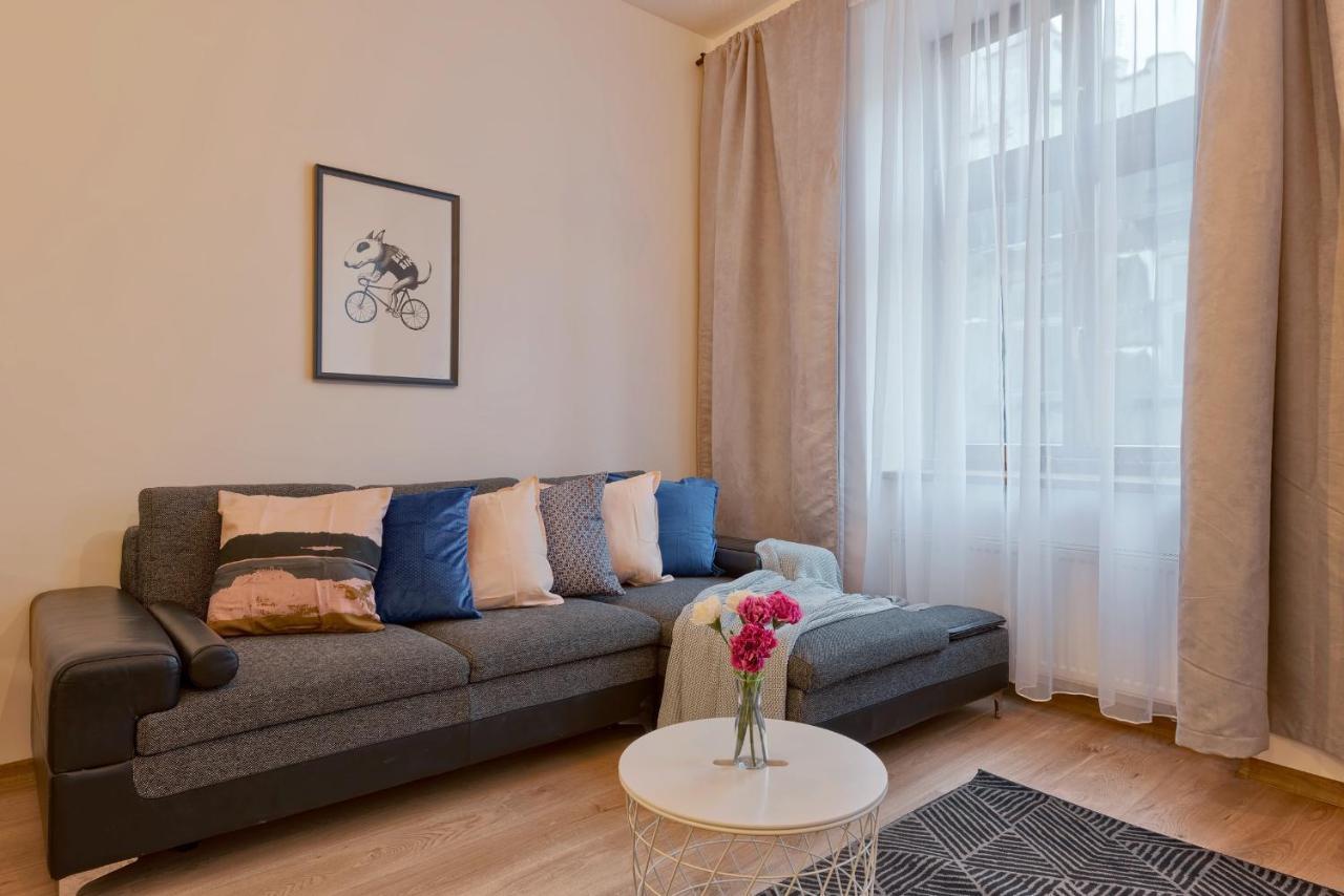 Around Market Square Apartments Krakow Luaran gambar